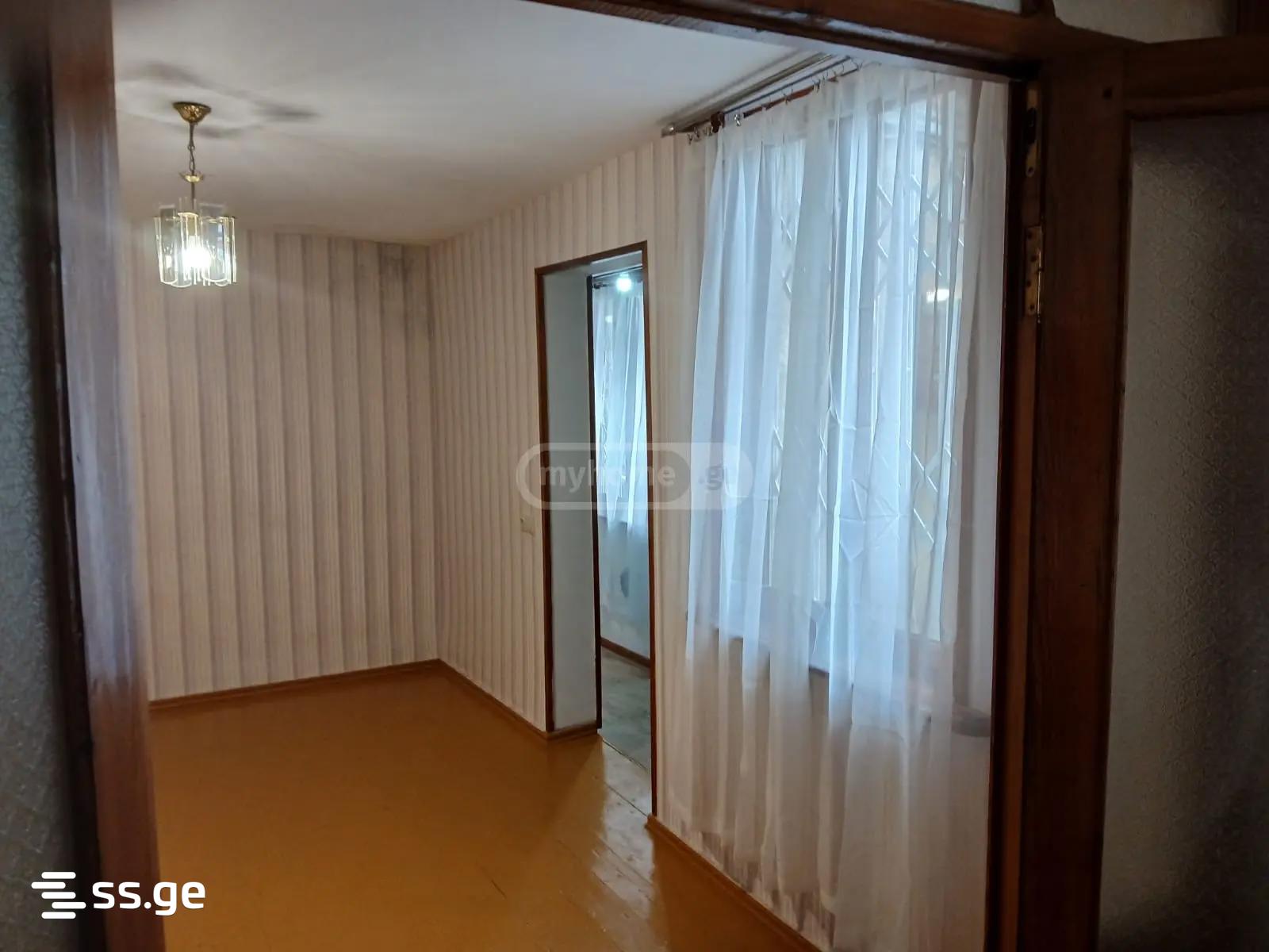 g. saakadze st. 50 - 3 rooms