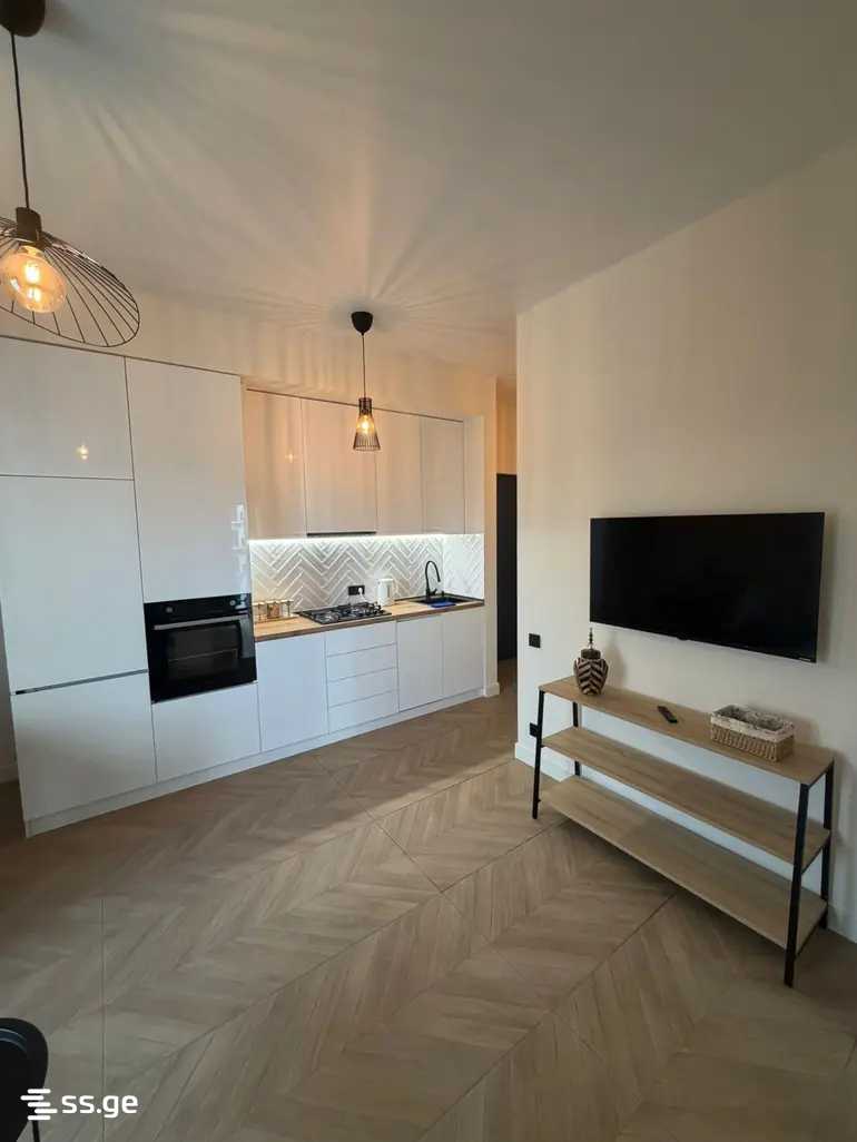 mirckhulava st. 9 - 3 rooms