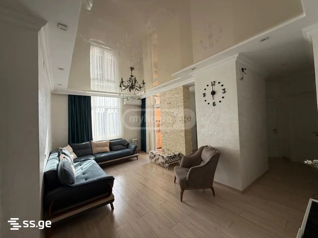 - - 3 rooms
