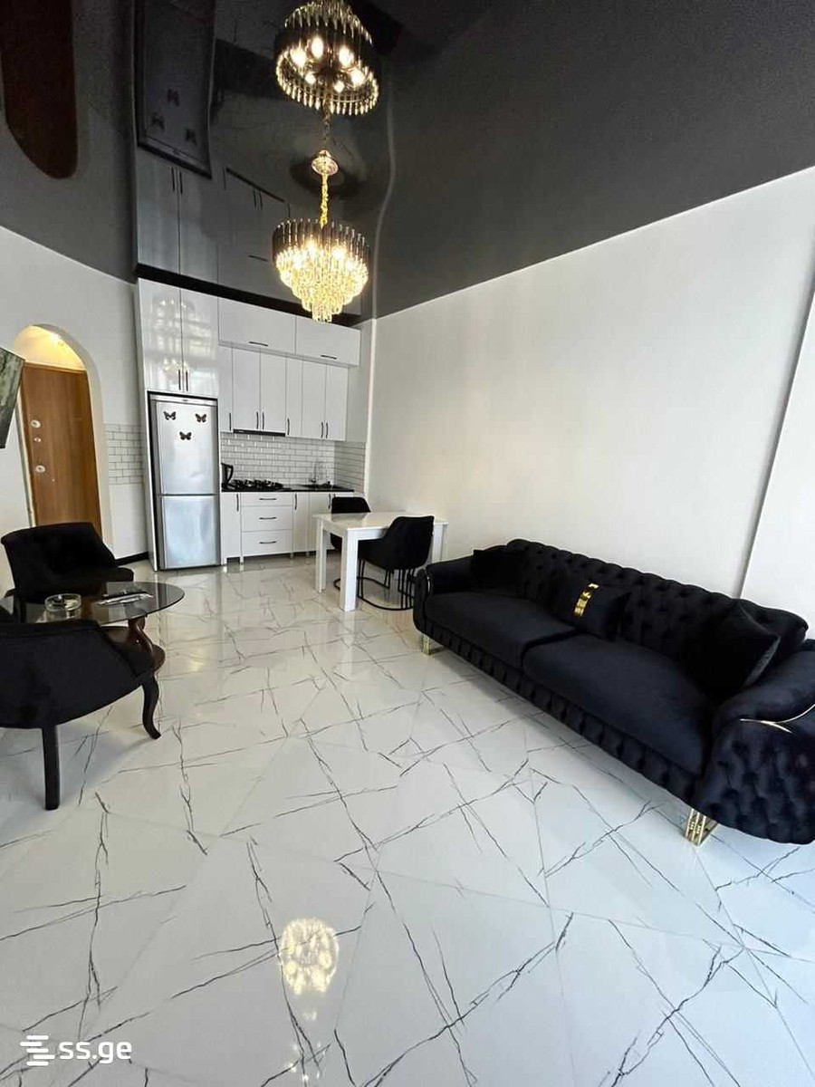 Bagrationi str. 113 - 3 rooms