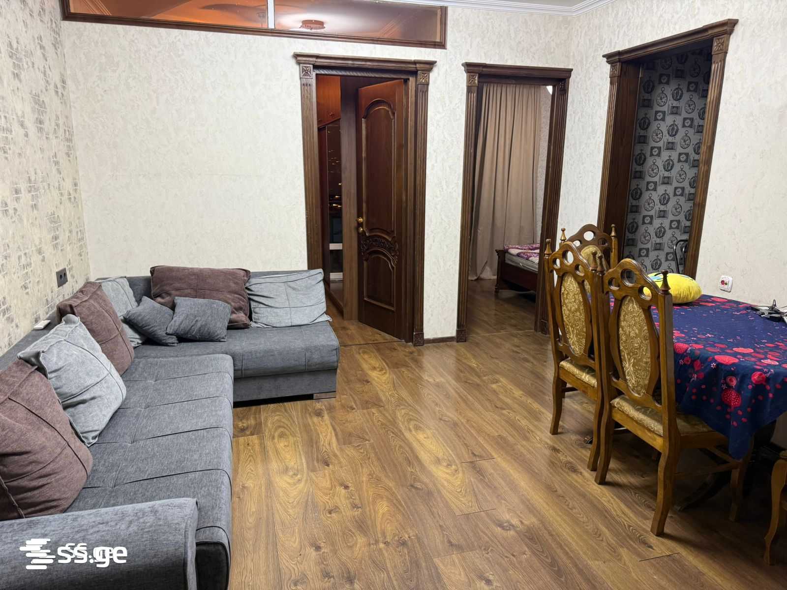 navtlugi st. - 3 rooms