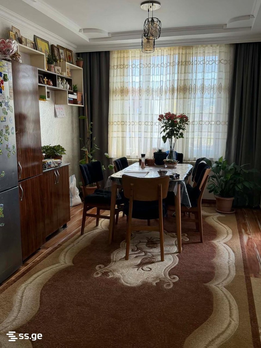 7 - 3 rooms