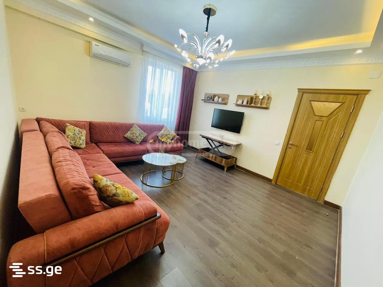 3 - 4 rooms