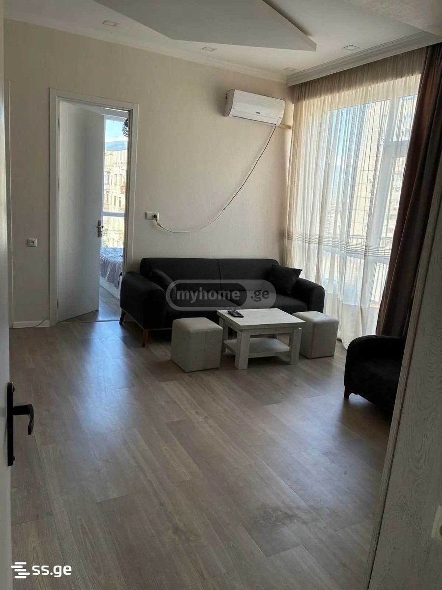 giorgi brtskinvale st. 40 - 3 rooms