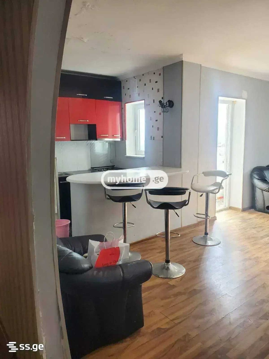 VI Microdistrict  - Gldani 3 - 3 rooms