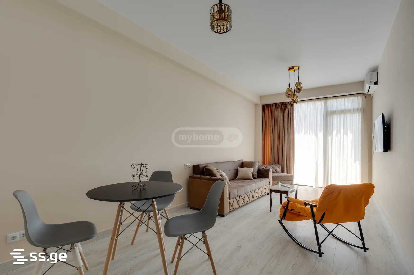 saingilo st. - 2 rooms