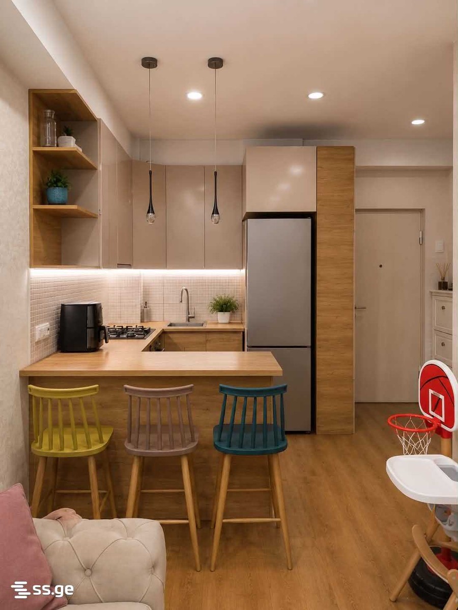 Kosmonavtebi coast - 2 rooms