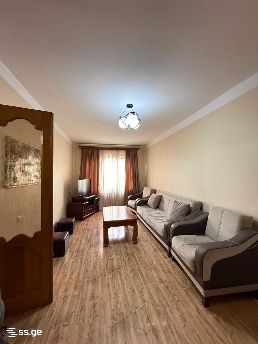 noneshvili st. 2 - 4 rooms