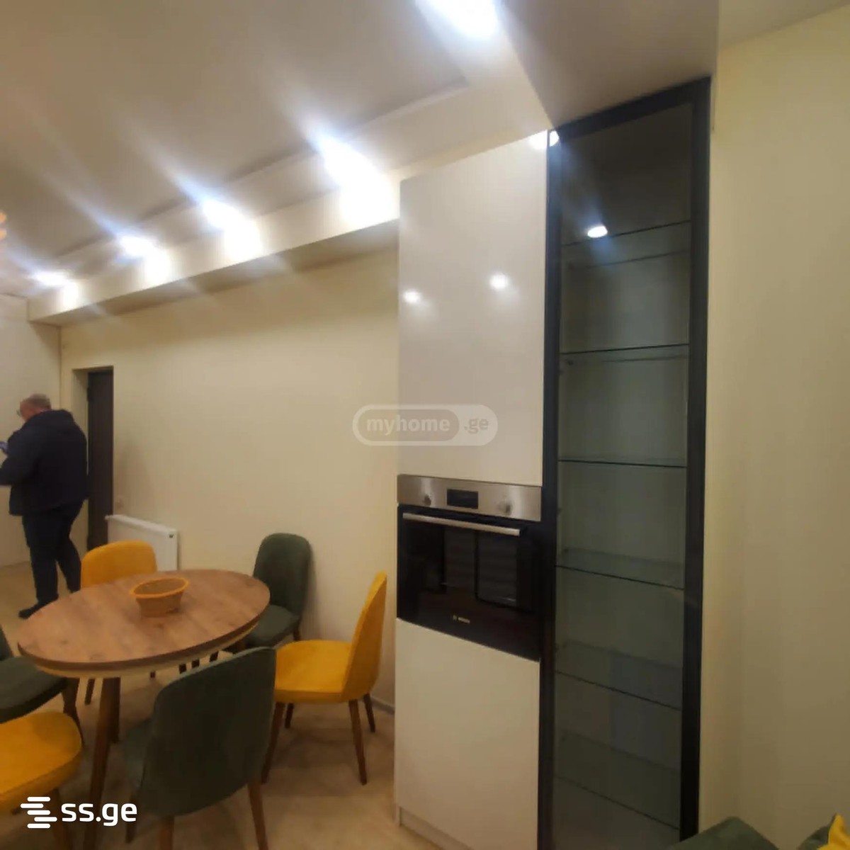 parnavaz mepe avenue 31 - 3 rooms