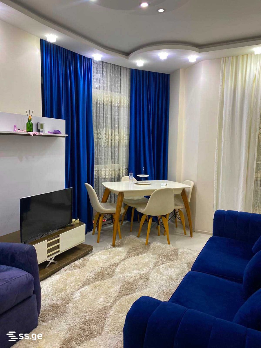 13 - 3 rooms