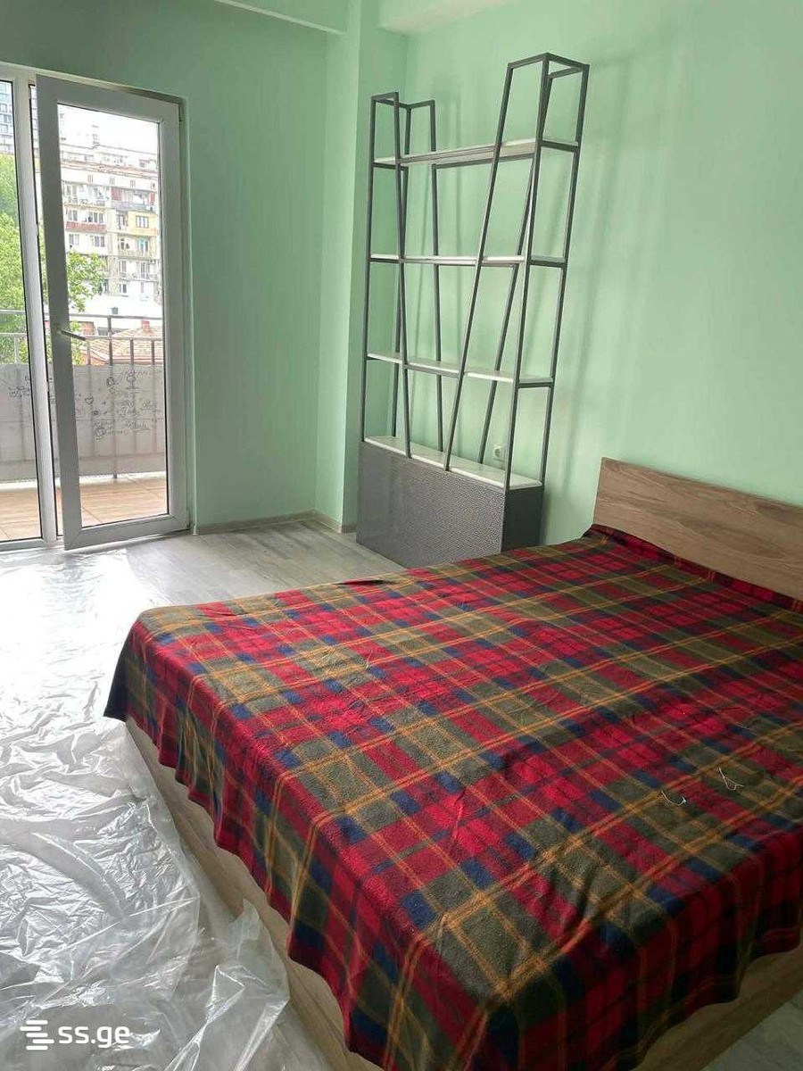 P. Ioseliani st. - 3 rooms