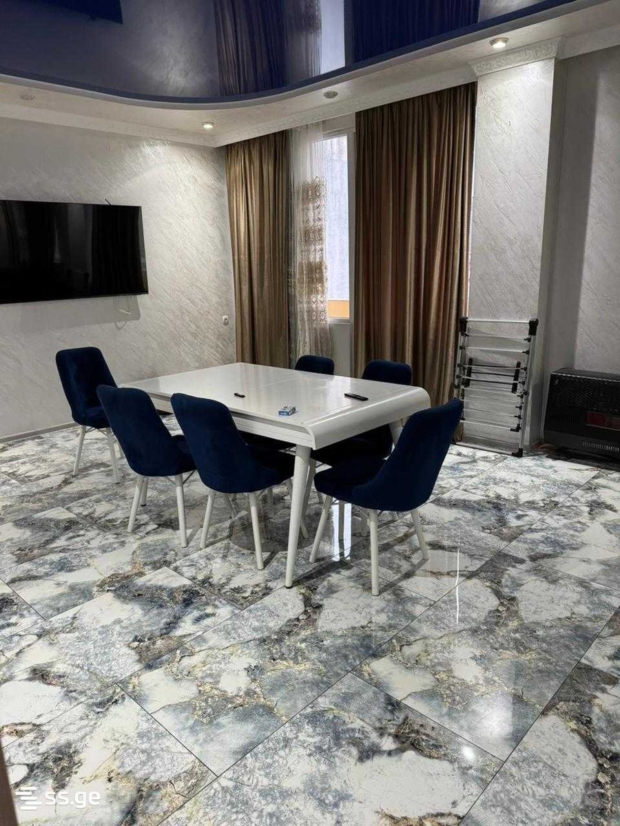 18 - 4 rooms