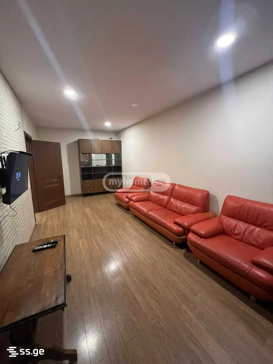 khizanishvili st. 27 - 3 rooms