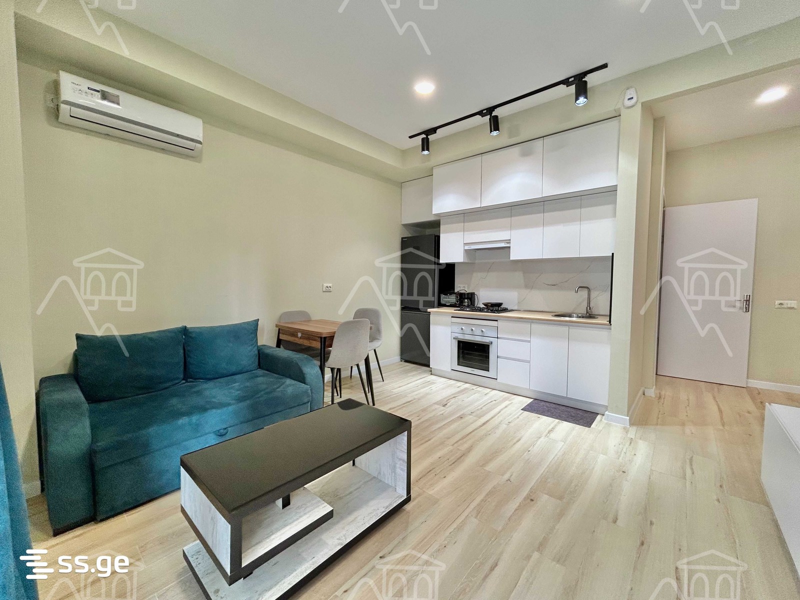mirckhulava st. 11 - 3 rooms