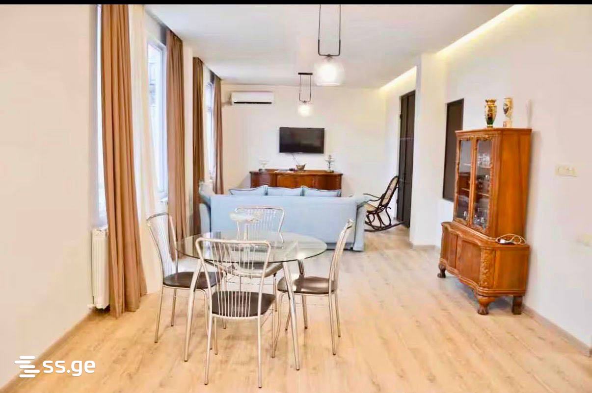 51 - 4 rooms
