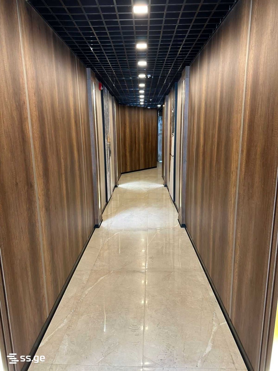 0000 - 1 rooms