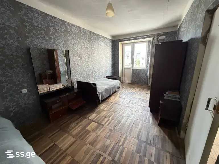 Mirian Mephe st. - 3 rooms
