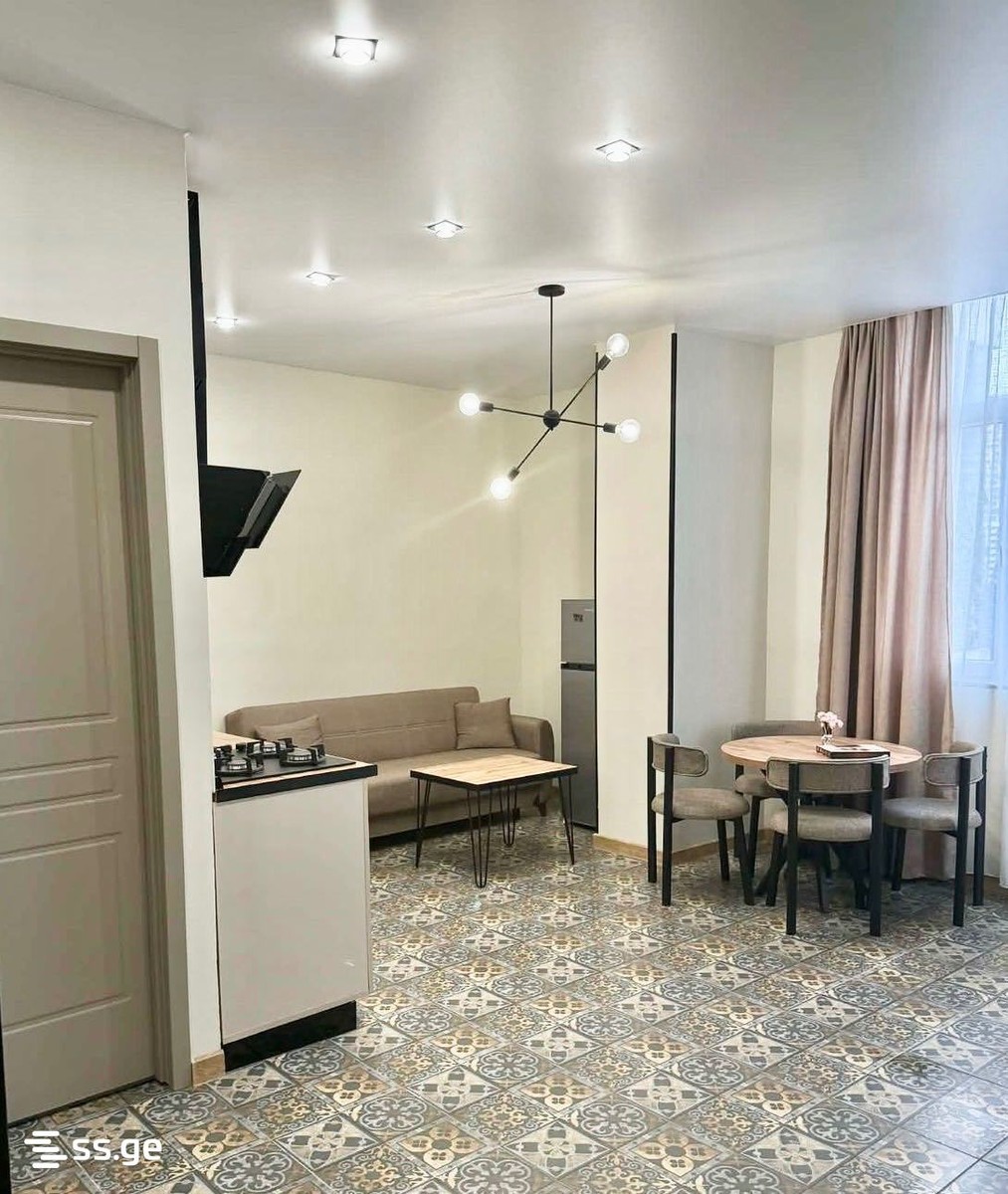 GR. Lortkipanidze st. 24 - 3 rooms