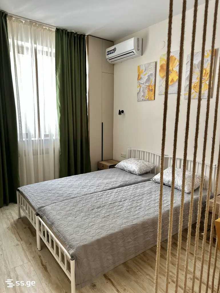 universiteti st. - 1 rooms