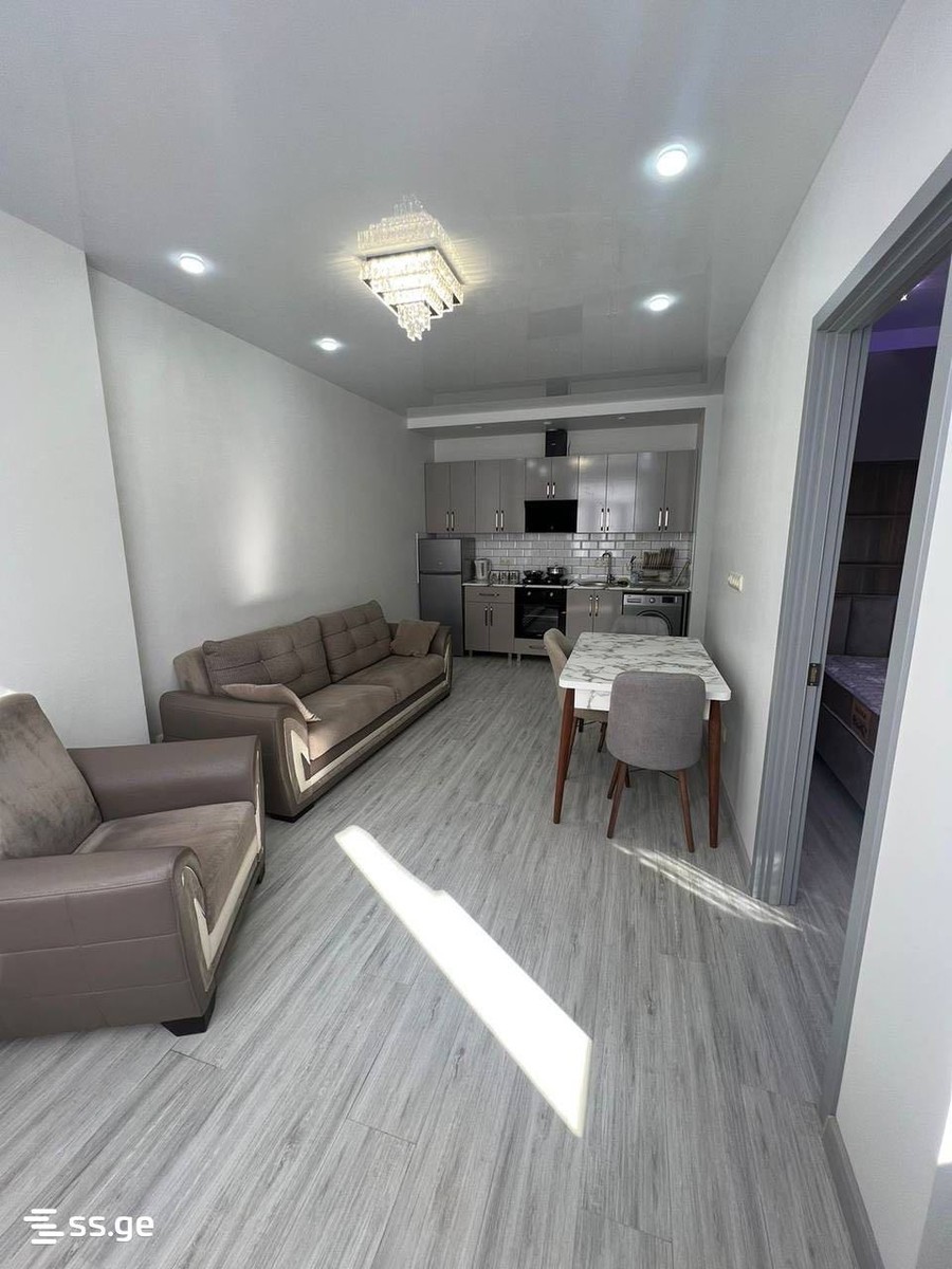 6 - 2 rooms