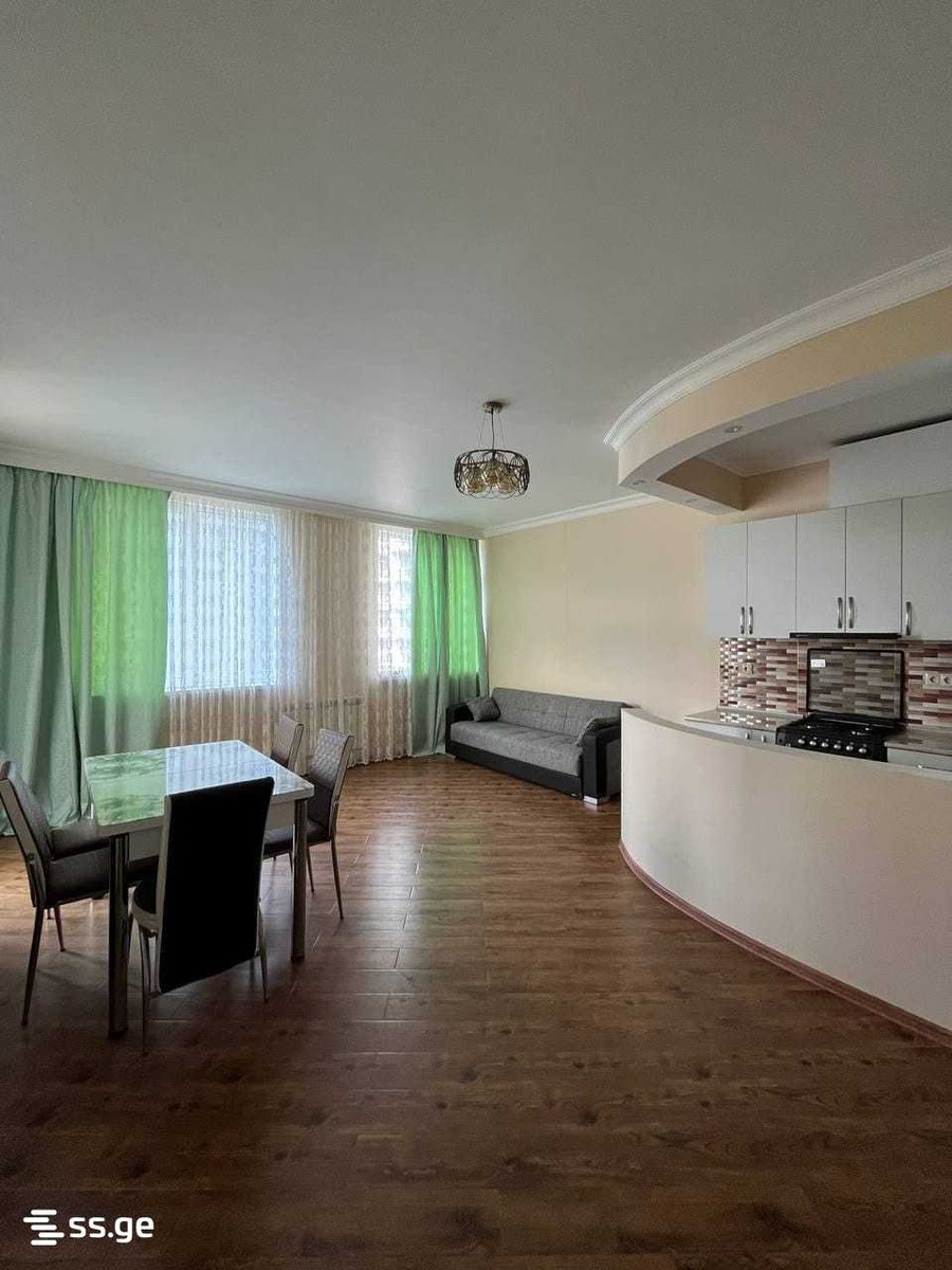 4 - 3 rooms