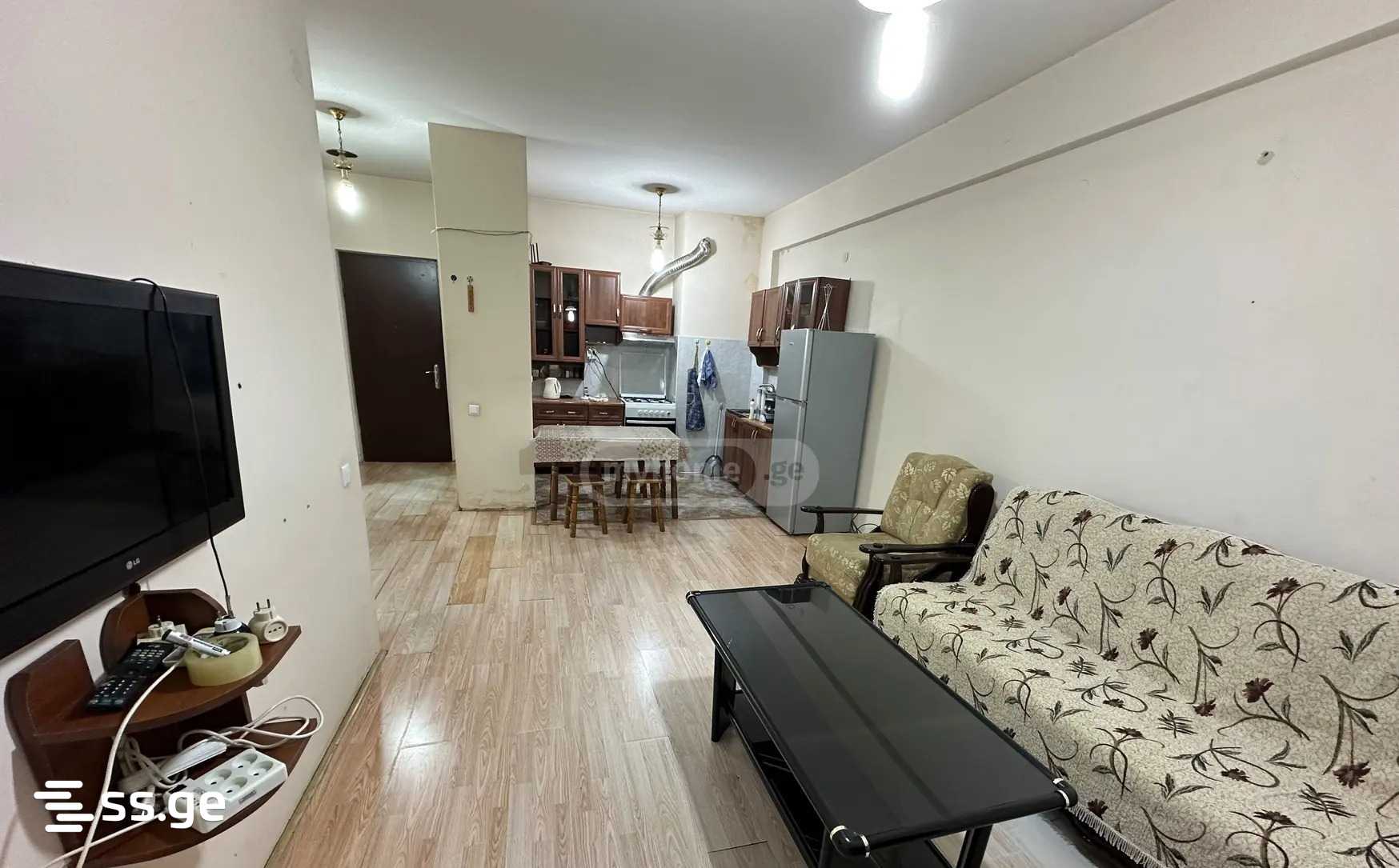 navtlugi st. 5 - 2 rooms