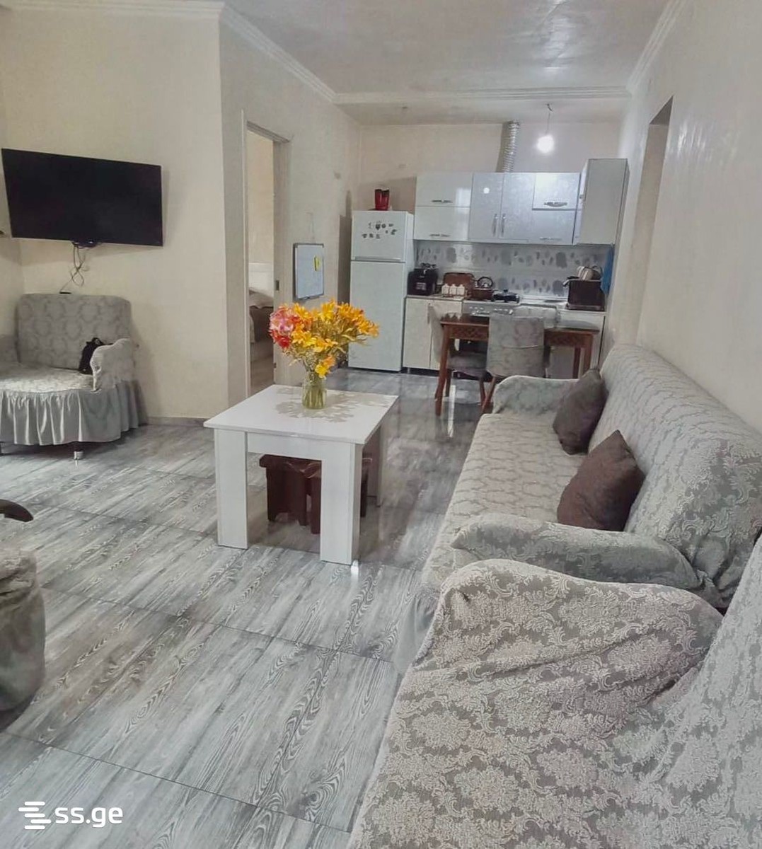 Bagrationi str. 150 - 3 rooms