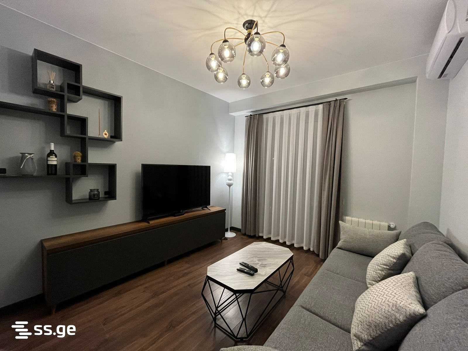 Marshal Archil Gelovani Ave. - 3 rooms