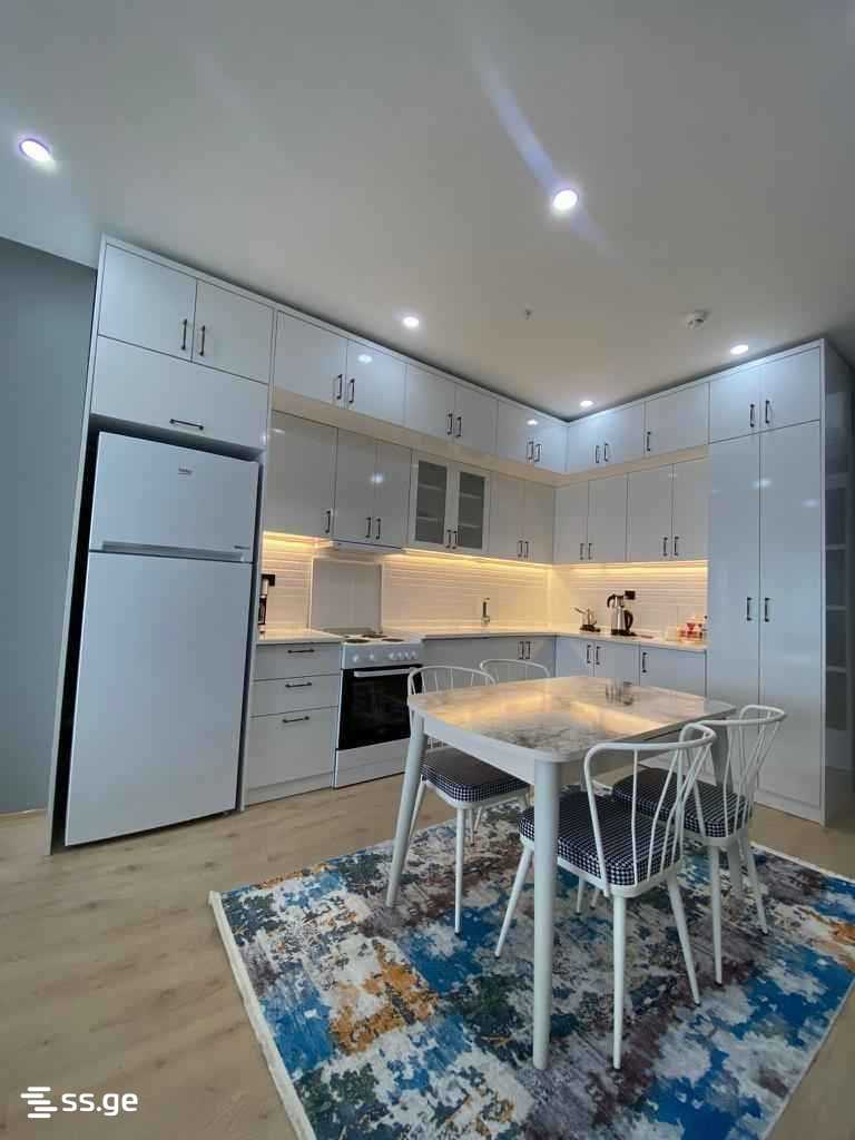 2 - 3 rooms