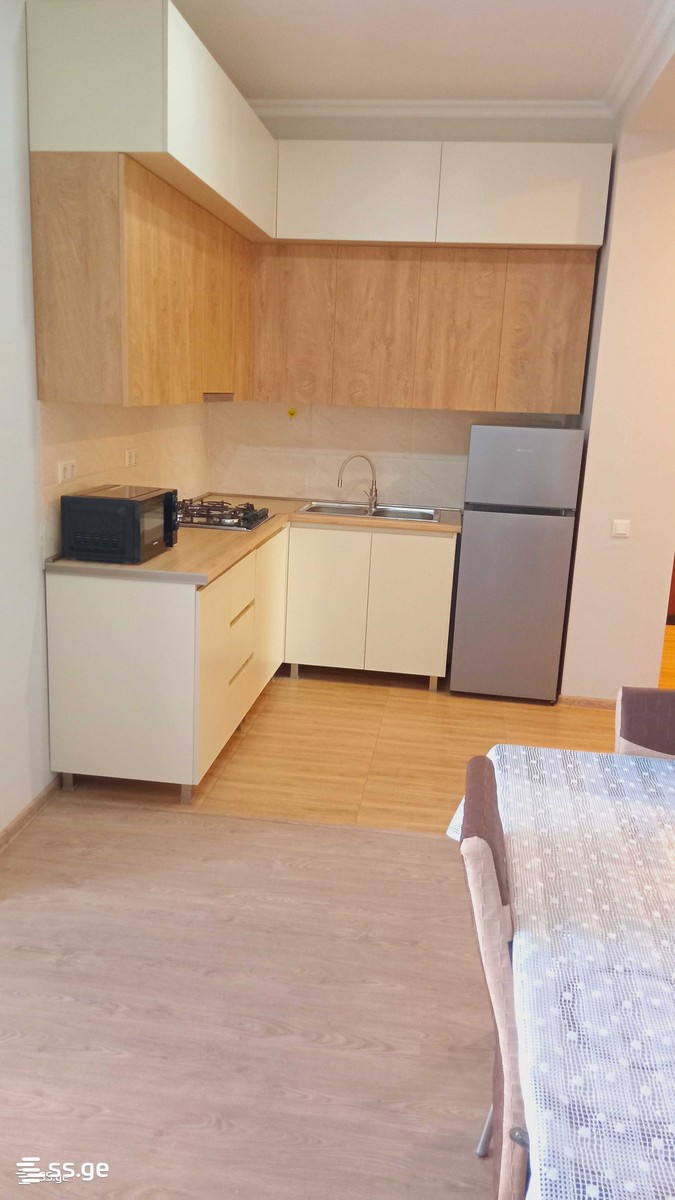 38 - 3 rooms