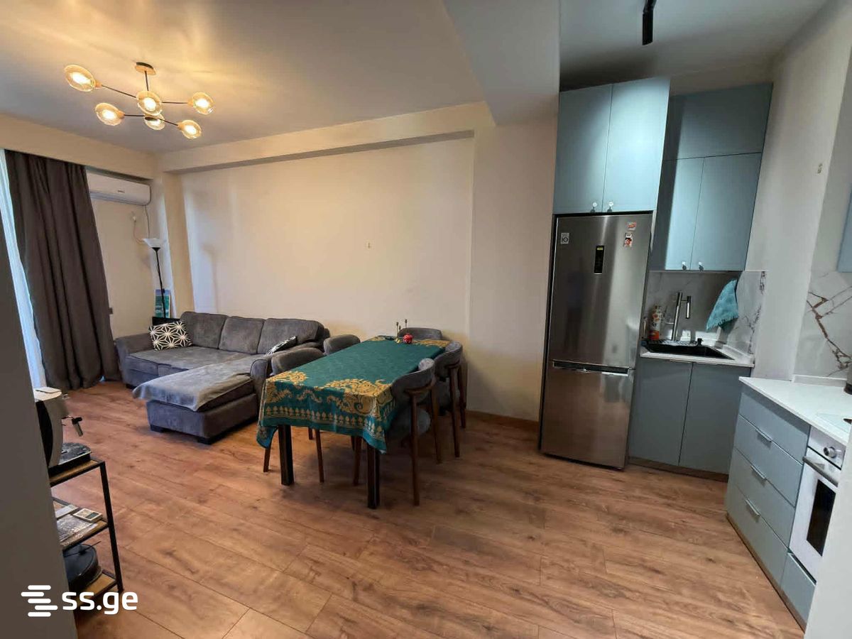 Khomli st. 4 - 2 rooms