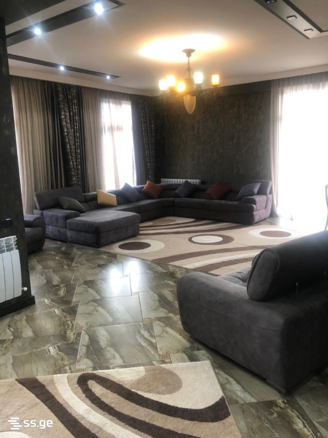 Mukhran Machavariani st. 65 - 4 rooms
