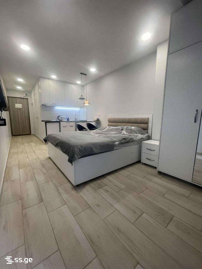 R. Nizharadze st. 20 - 1 rooms