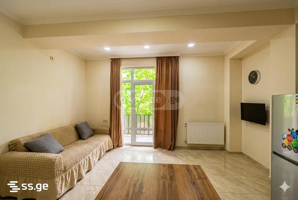Ts. Dadiani st. (nadzaladevi) - 3 rooms