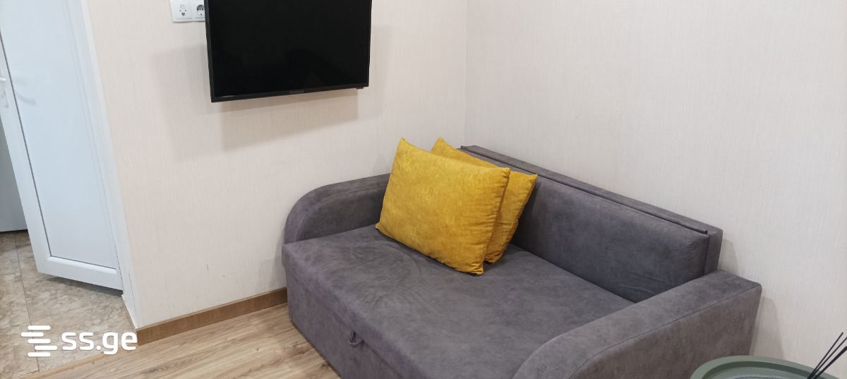 kipiani st. 3 - 1 rooms