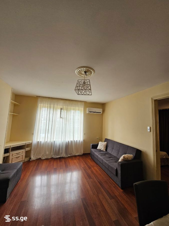 sairme st. - 3 rooms