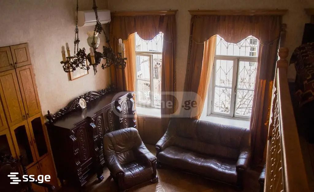 al. chavchavadze - 2 rooms