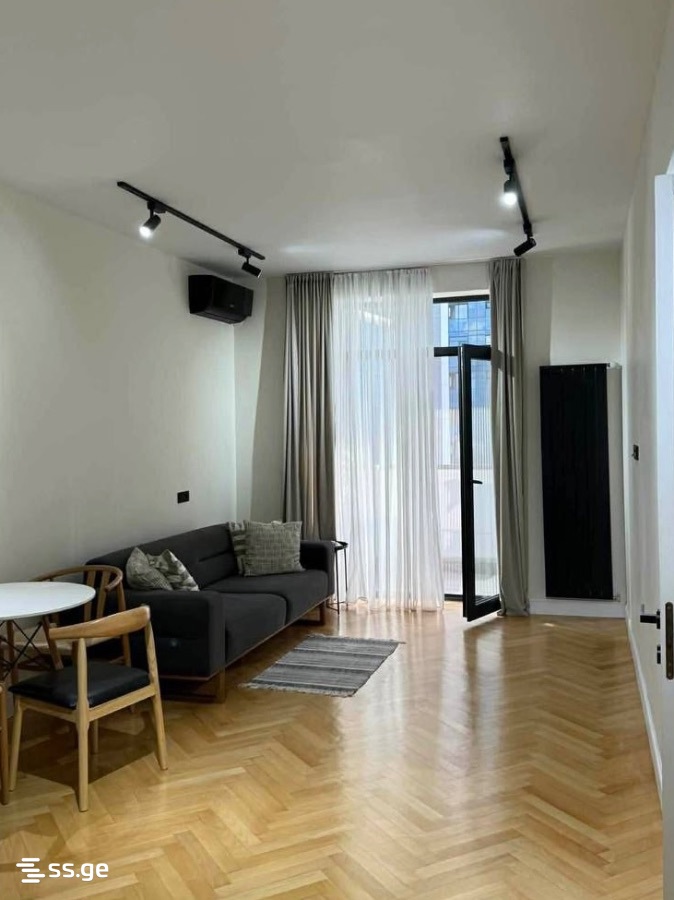 Firosman St. 17 - 2 rooms