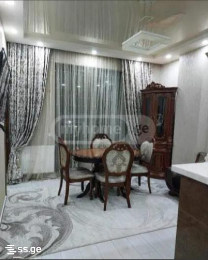 Vepkhistkaosnis st. - 3 rooms