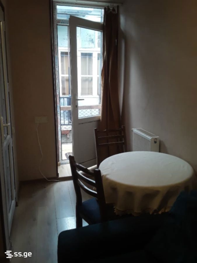 toidze st. 13 - 1 rooms