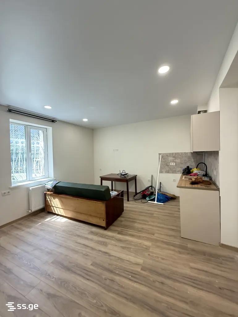 Ts. Dadiani st. (nadzaladevi) 1 - 2 rooms