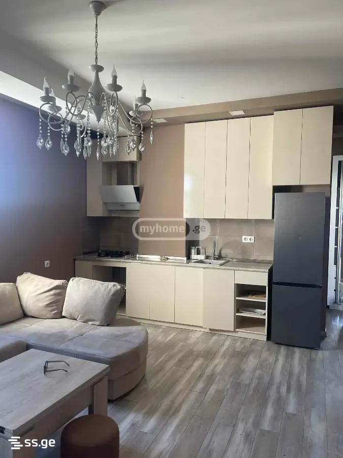 mshvelidze st. 2 - 3 rooms
