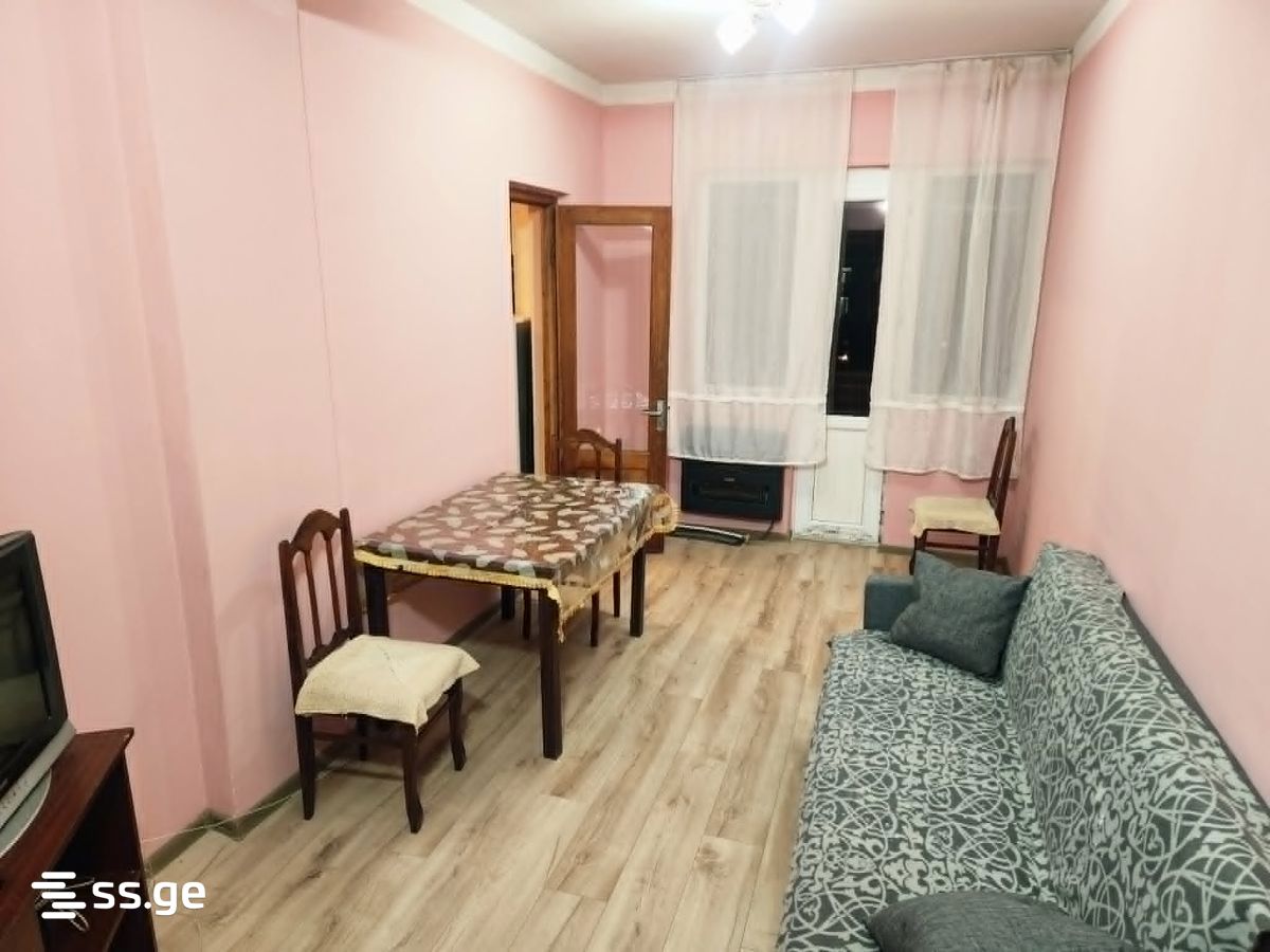 nucubidze IV plato 28 - 2 rooms