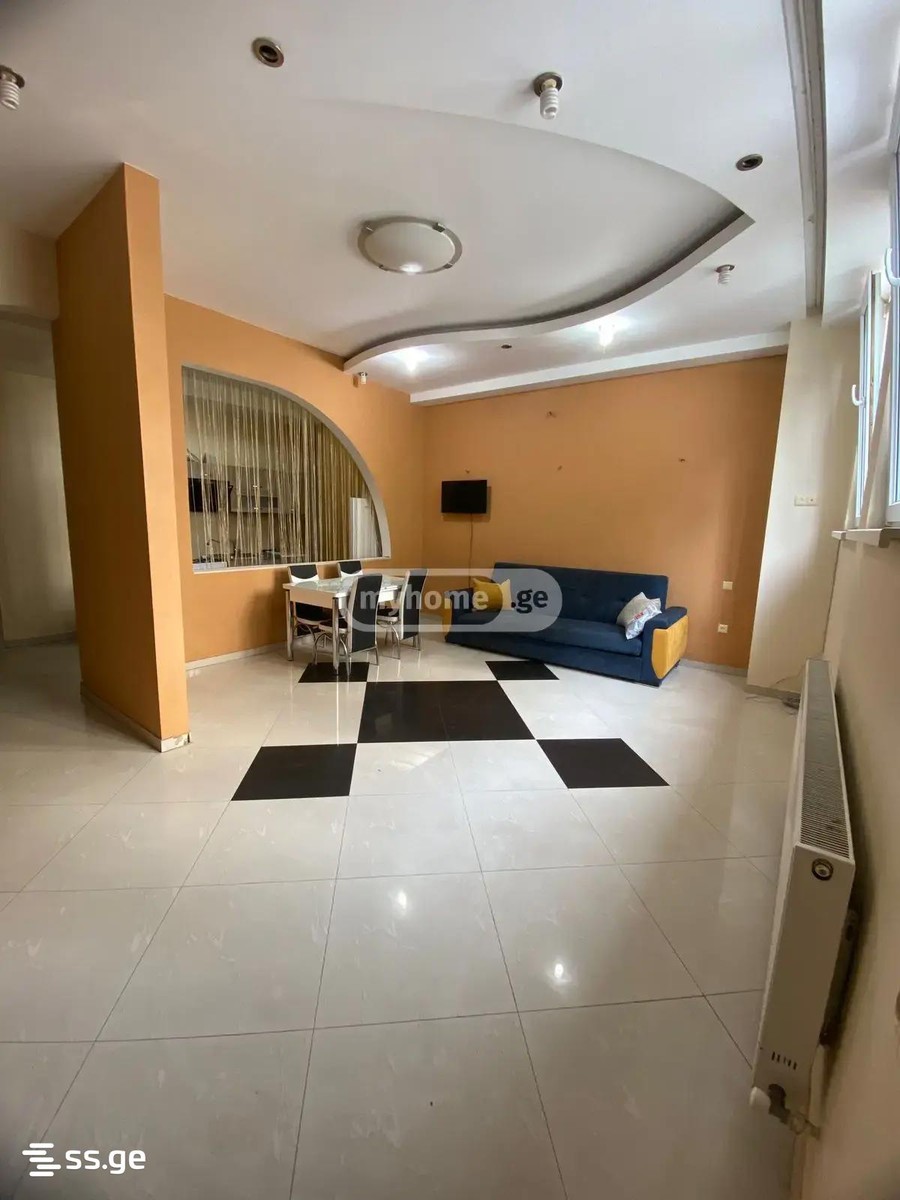 bakradze st. 6 - 3 rooms