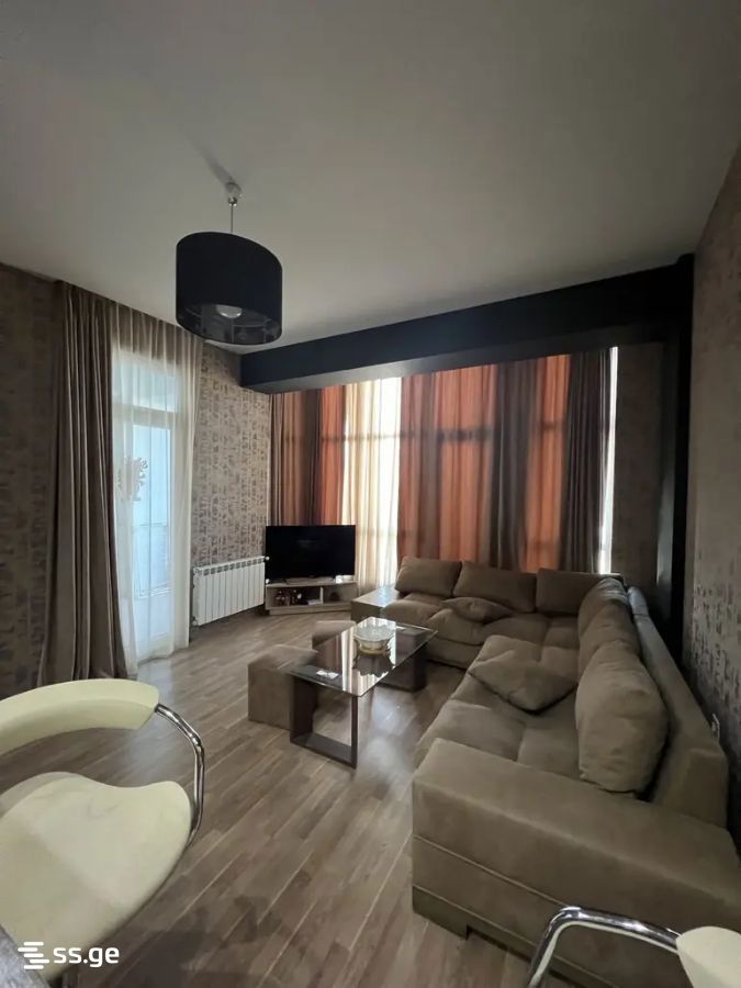 a. gelovani st. 2 - 3 rooms