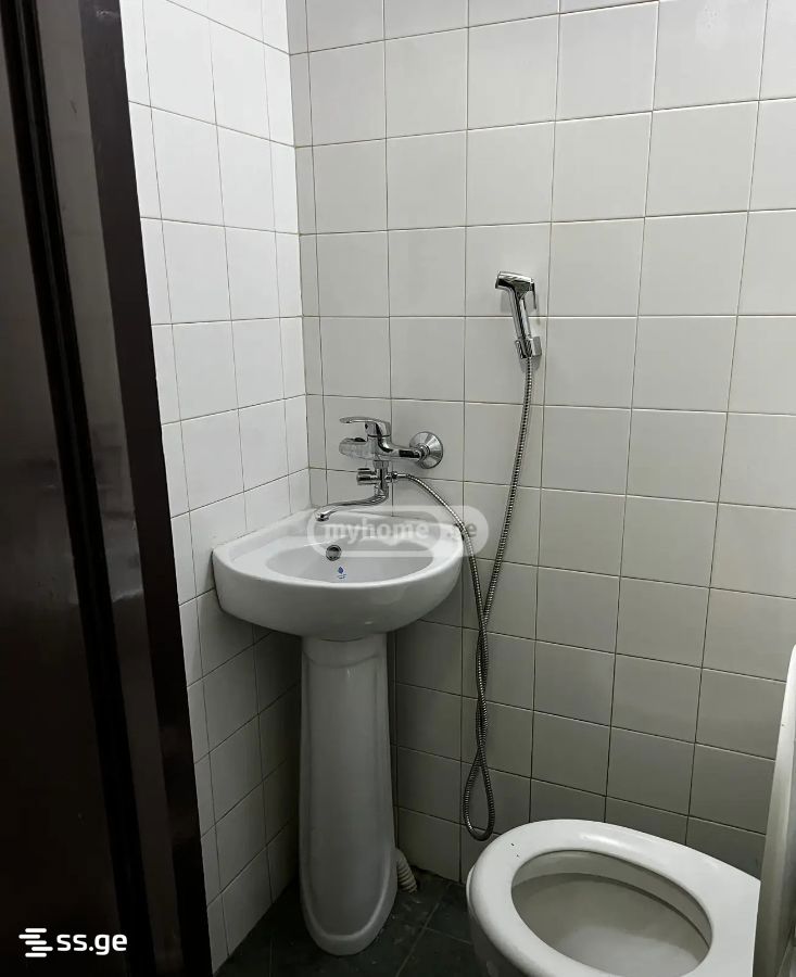 pekini st. - 1 rooms