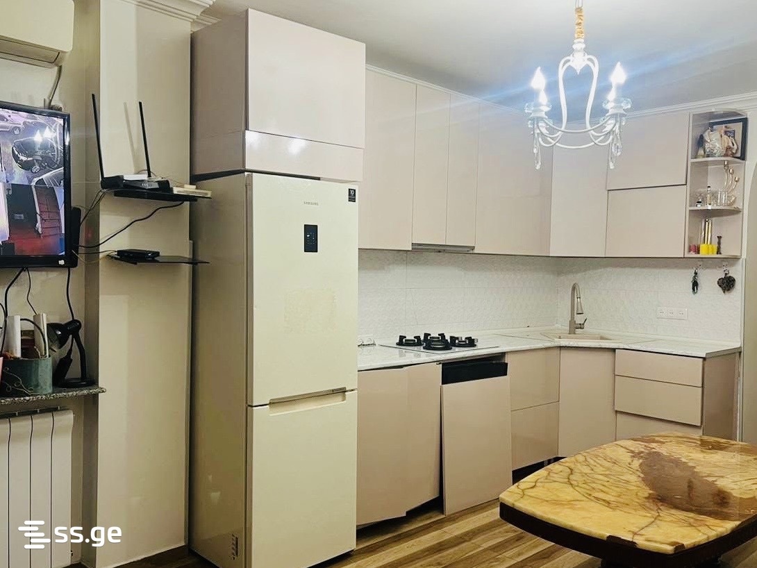 Sh. Inasaridze St. 16 - 3 rooms