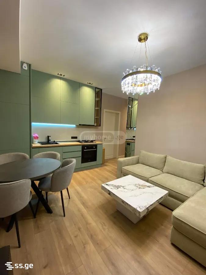 mirckhulava st. 9 - 3 rooms