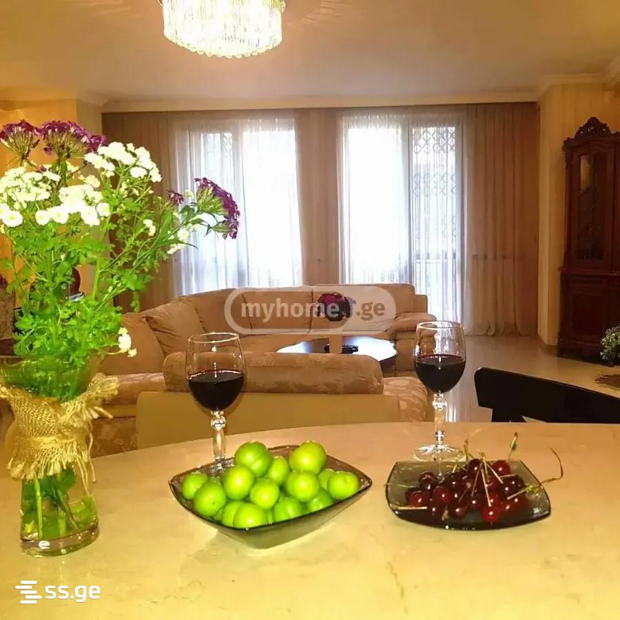 d. bakradze st. - 3 rooms