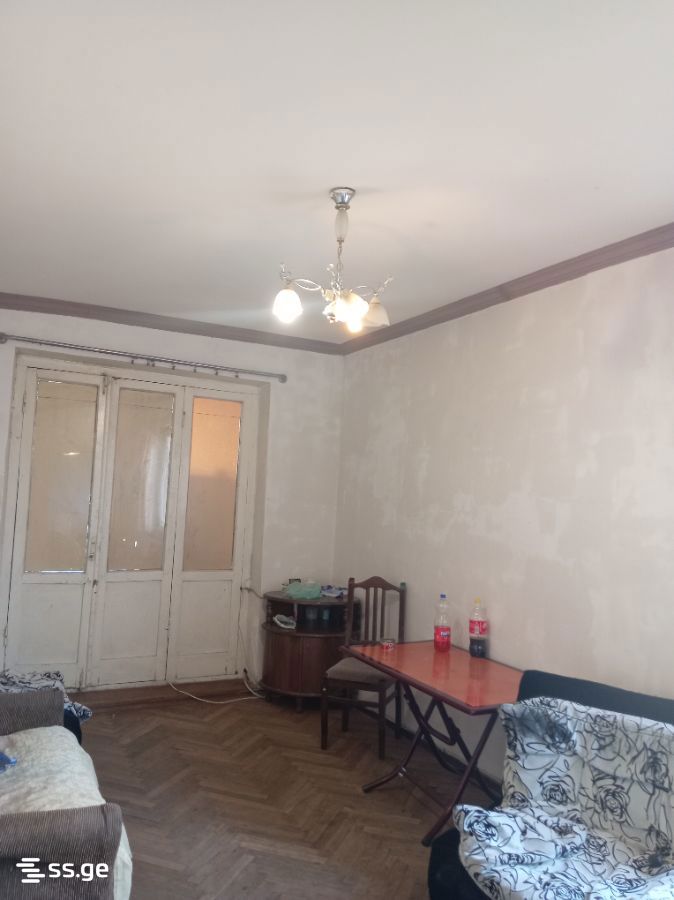 Micro. III, bl. II - Temka 30 - 3 rooms